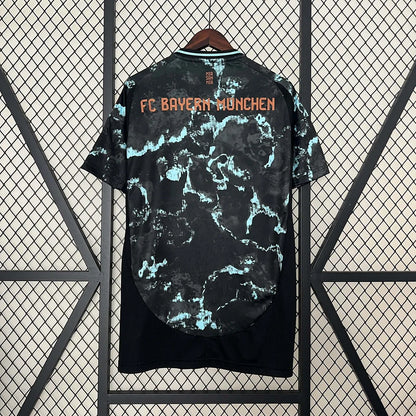 2023/24 Bayern Munich Away Jersey
