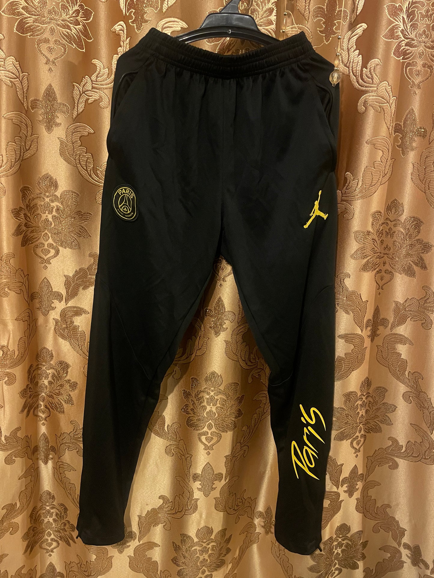 2022/2023 PSG Paris Saint-Germain Half-Pull Training Suit Black Gold Set